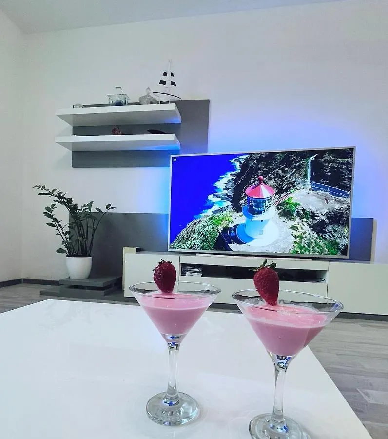 Luana Lux Apartment